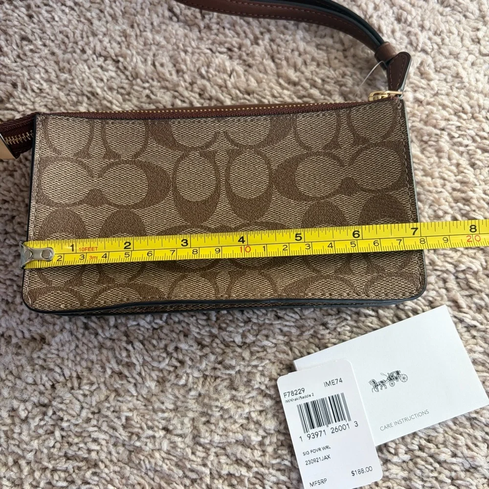 Coach stylish wristlet